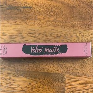 Victoria’s Secret Velvet Matte liquid lip